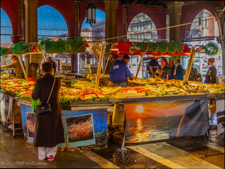 Pros and Cons of Living in Venice - 6