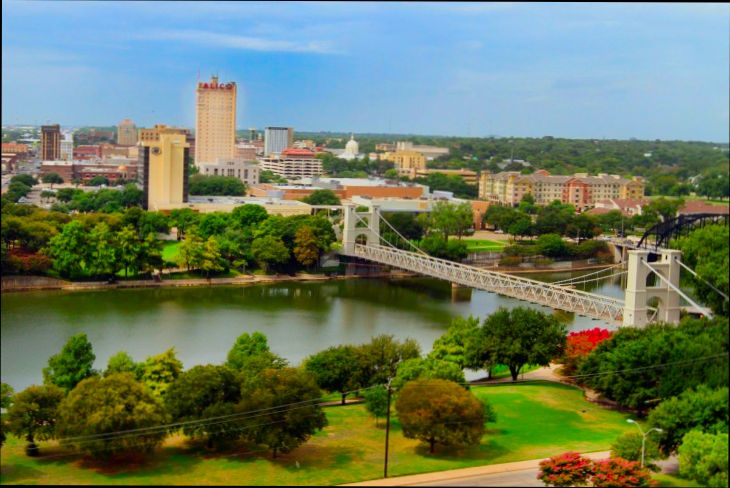 Pros and Cons of Living in Waco TX - 2