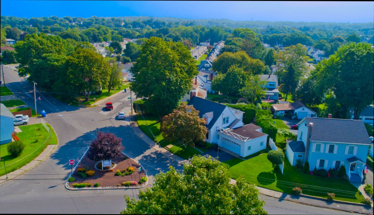 Pros and Cons of Living in Waterbury CT - 5