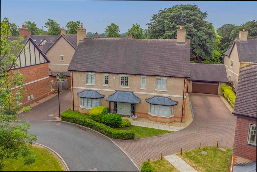 Pros and Cons of New Build vs Old Properties in United Kingdom - 6