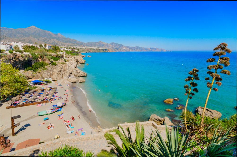 What is the Best Time to Visit the Costa del Sol - 1