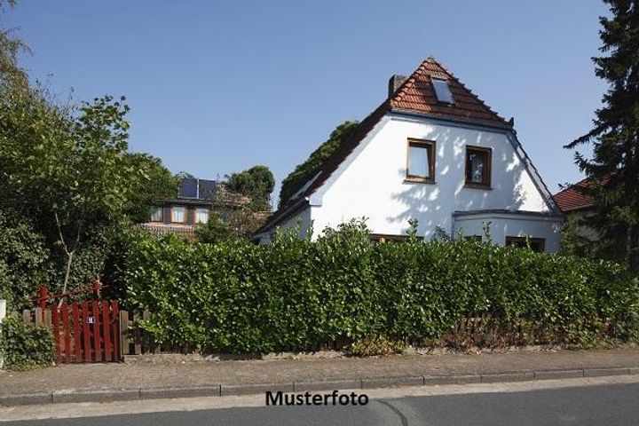 House for sale in Kamp-Lintfort, Germany