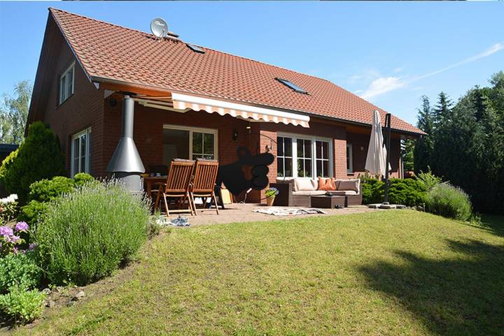 House for sale in Wendeburg                   - Niedersachsen, Germany