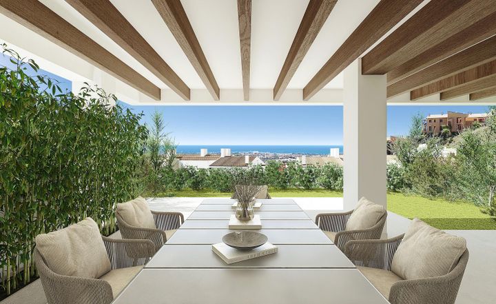 2 bedrooms apartment for sale in Benahavis, Spain