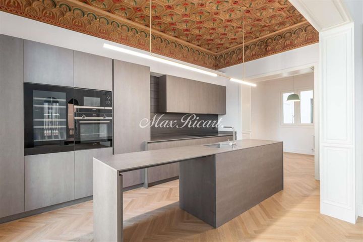 2 bedrooms apartment for sale in Barcelona, Spain