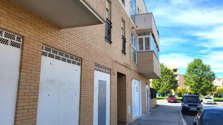 2 bedrooms apartment for sale in Avila, Spain