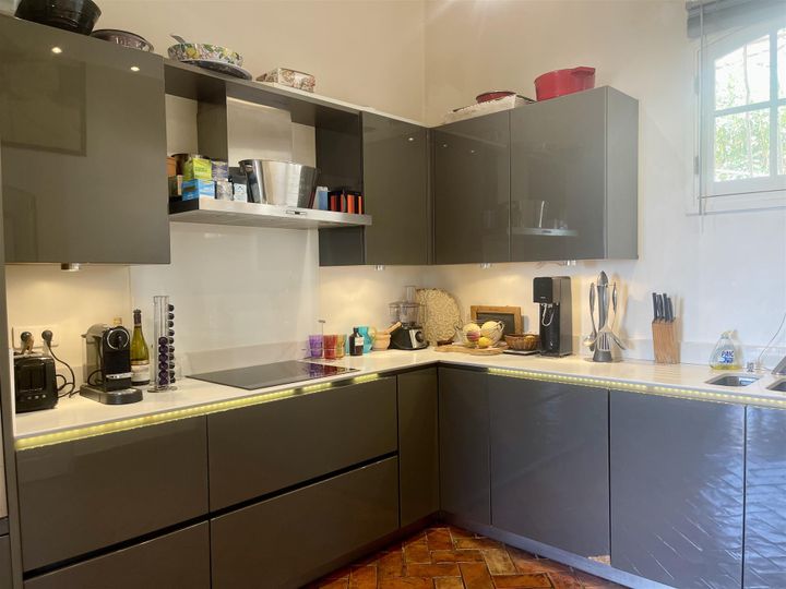3 bedrooms apartment for sale in Toulon, France HouseNix