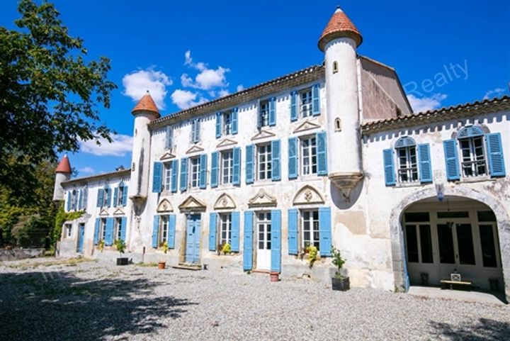 11 bedrooms other for sale in Castelnaudary, France