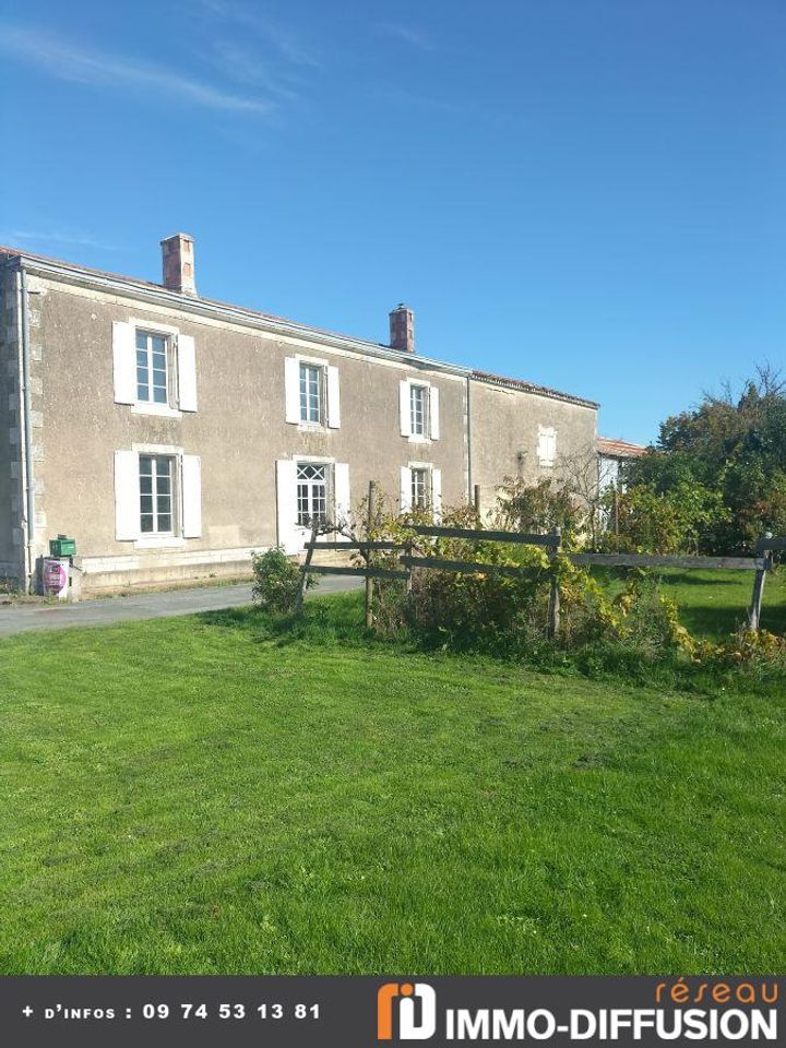 3 bedrooms house for sale in SAINT PIERRE LE VIEUX, France