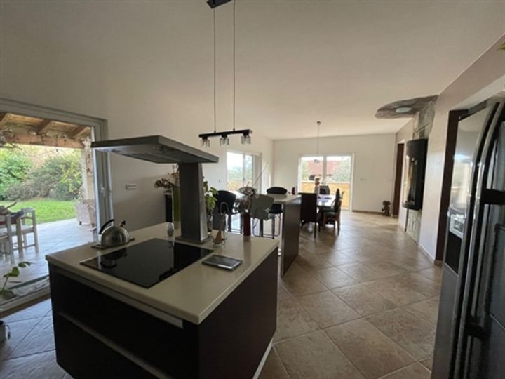 5 bedrooms house for sale in Pietrosella, France