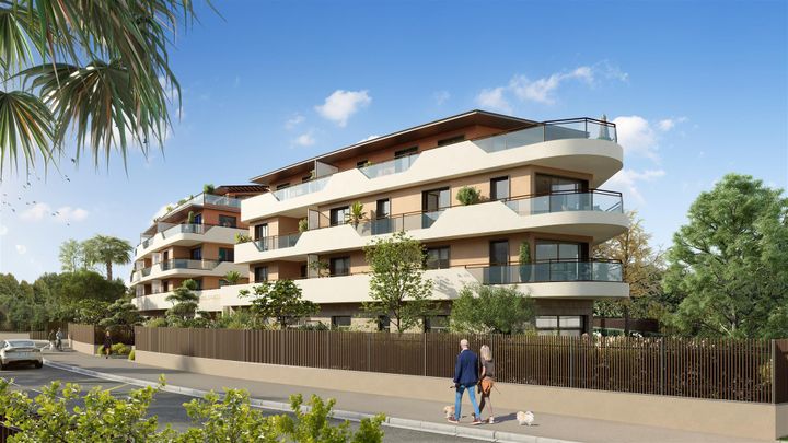 1 bedroom apartment for sale in Antibes, France