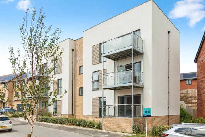 1 bedroom apartment for sale in Bristol, United Kingdom